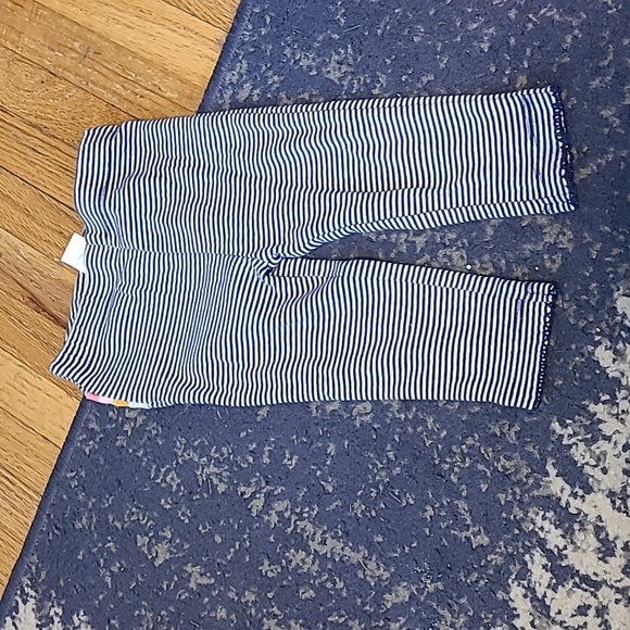 6M Bundle - Picture 5 of 7